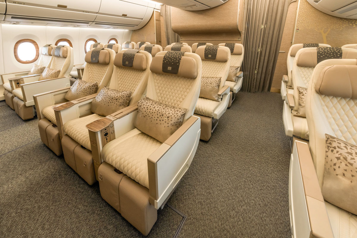 Emiratesin Premium Economy -matkustamo